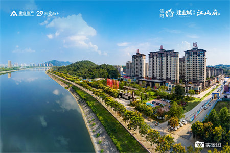 出门就上学，套三带车库车位急售啊